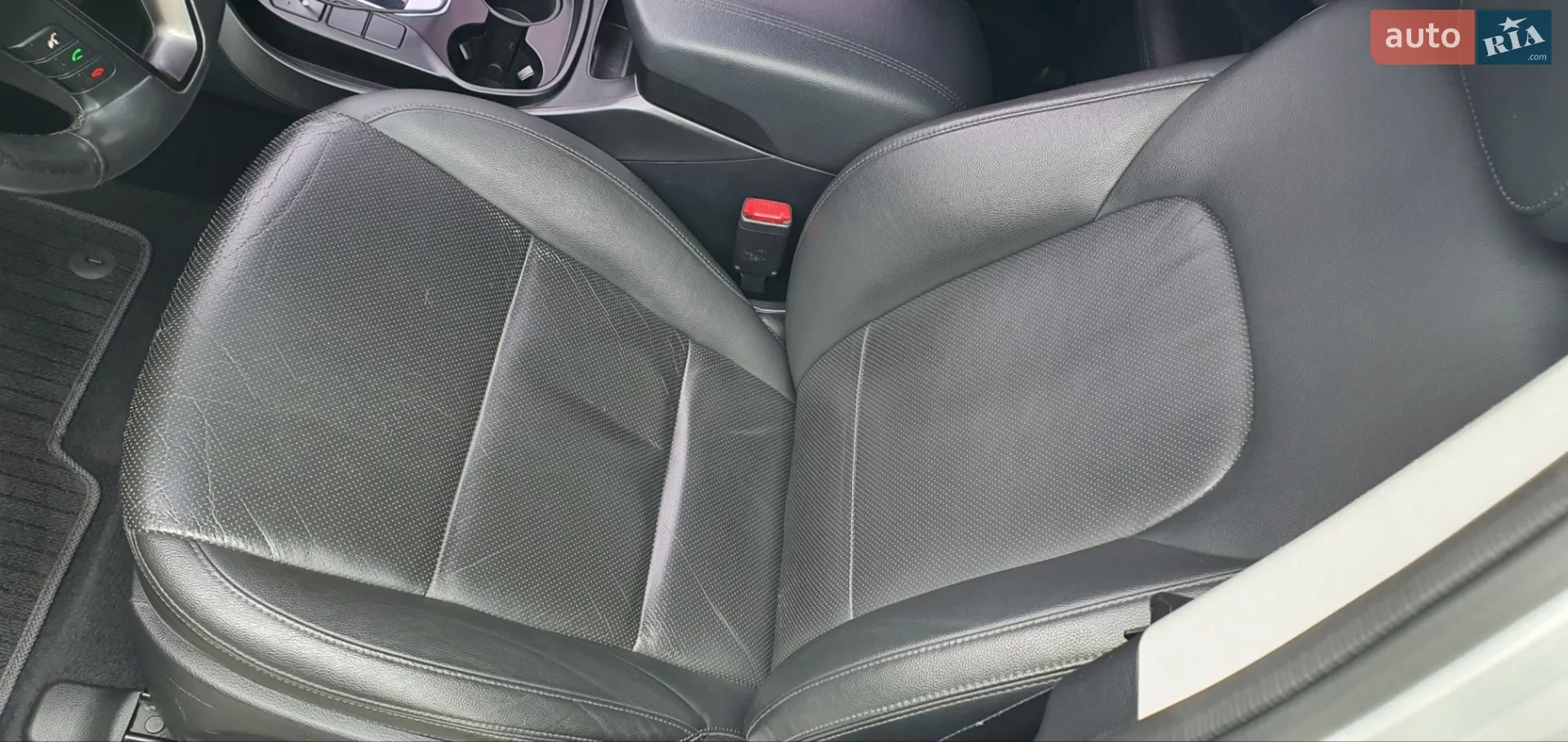 2016 Hyundai Santa Fe - мініатюра 44