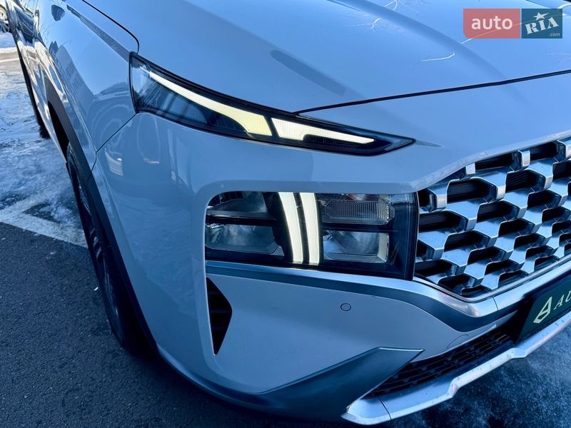 Внедорожник / Кроссовер Hyundai Santa FE 2021 в Киеве