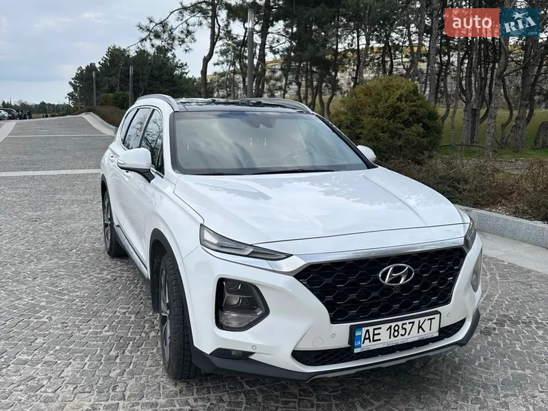 Hyundai Santa FE 2017 VIN KMHSU81XDHU806988 фото оголошення 11 з 48