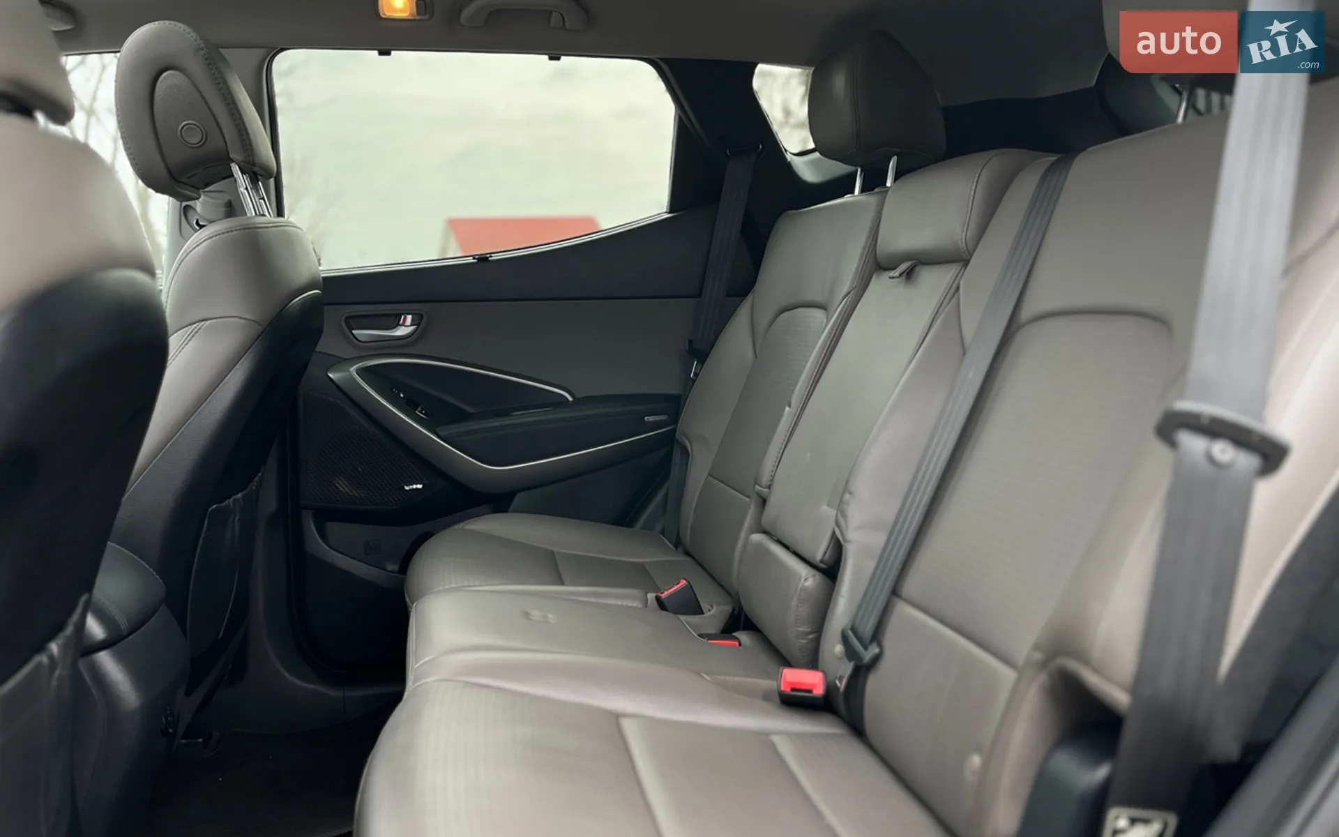 2015 Hyundai Santa Fe - мініатюра 22