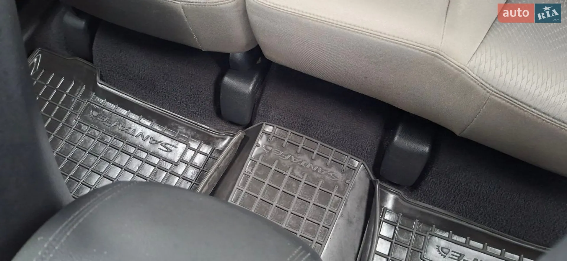 2012 Hyundai Santa Fe - мініатюра 13
