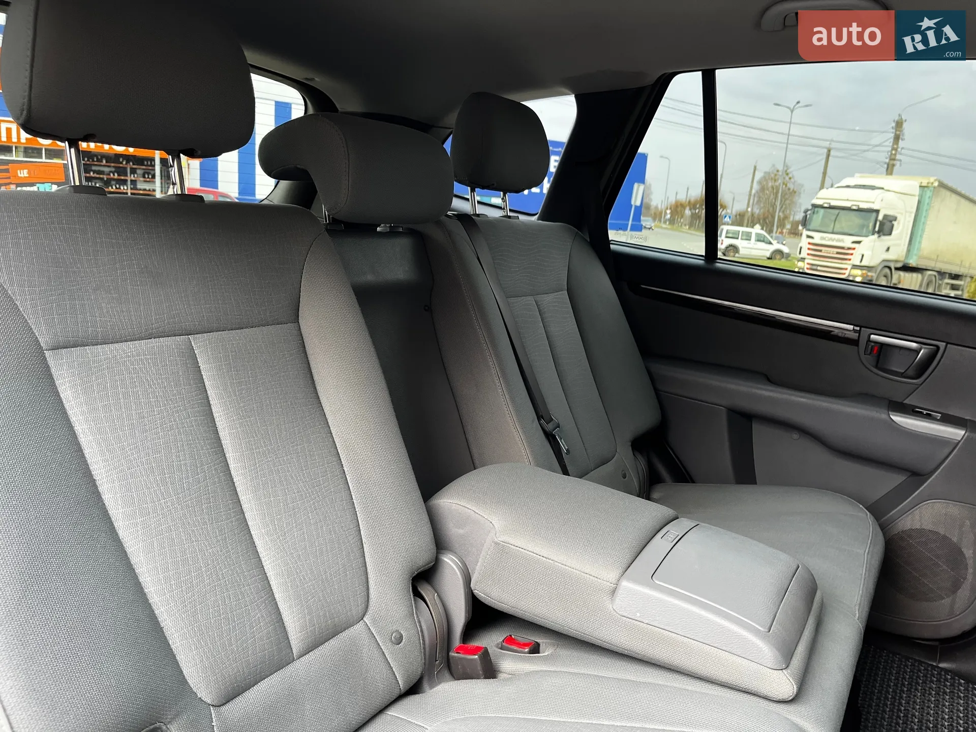 2012 Hyundai Santa Fe - мініатюра 36