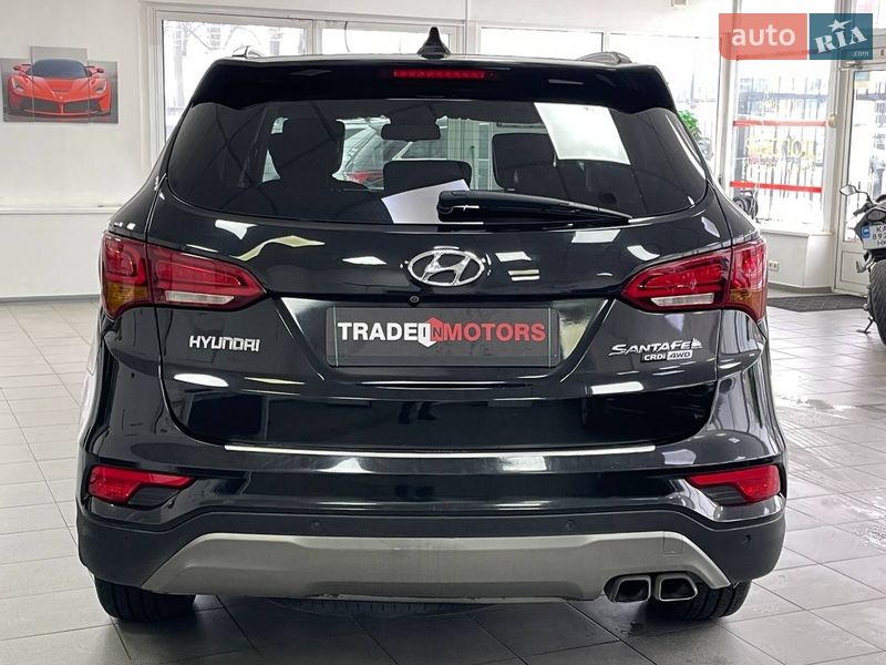 Внедорожник / Кроссовер Hyundai Santa FE 2016 в Киеве