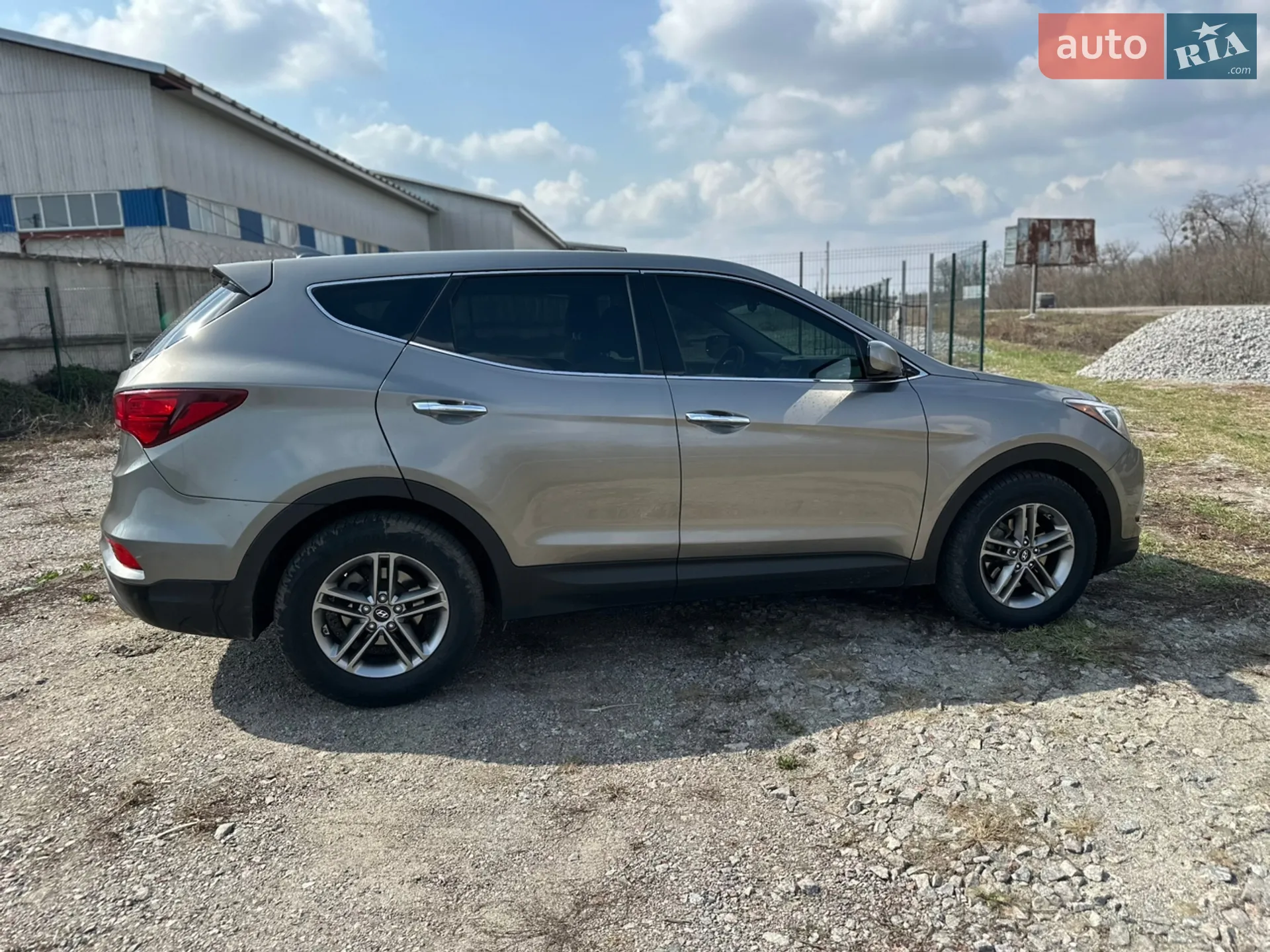 2016 Hyundai Santa Fe - мініатюра 15
