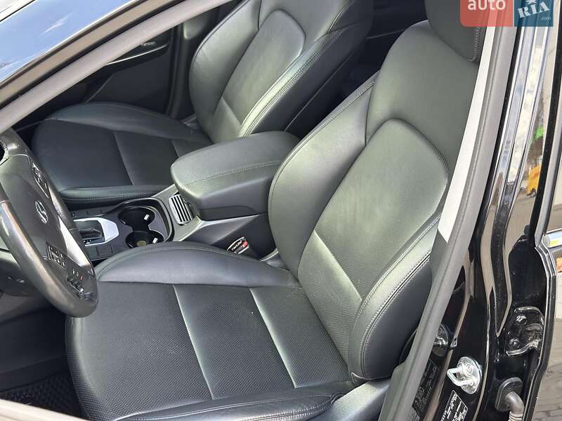 Внедорожник / Кроссовер Hyundai Santa FE 2016 в Одессе
