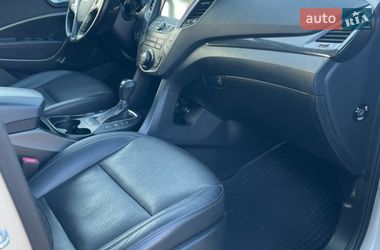 Позашляховик / Кросовер Hyundai Santa FE 2013 в Луцьку