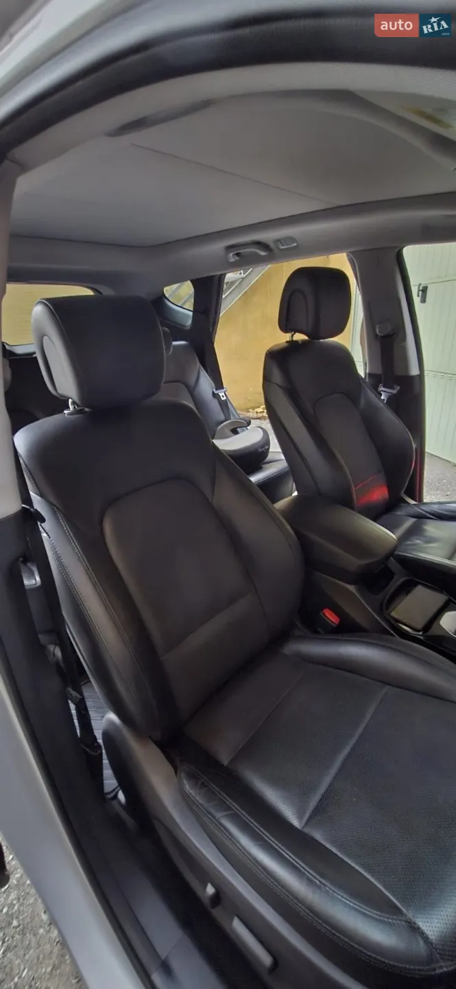 2016 Hyundai Santa Fe - мініатюра 12