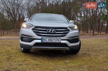 Внедорожник / Кроссовер Hyundai Santa FE 2016 в Шептицькому