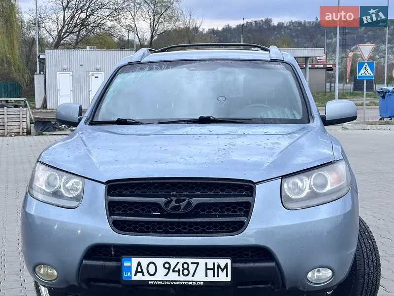 Hyundai Santa FE