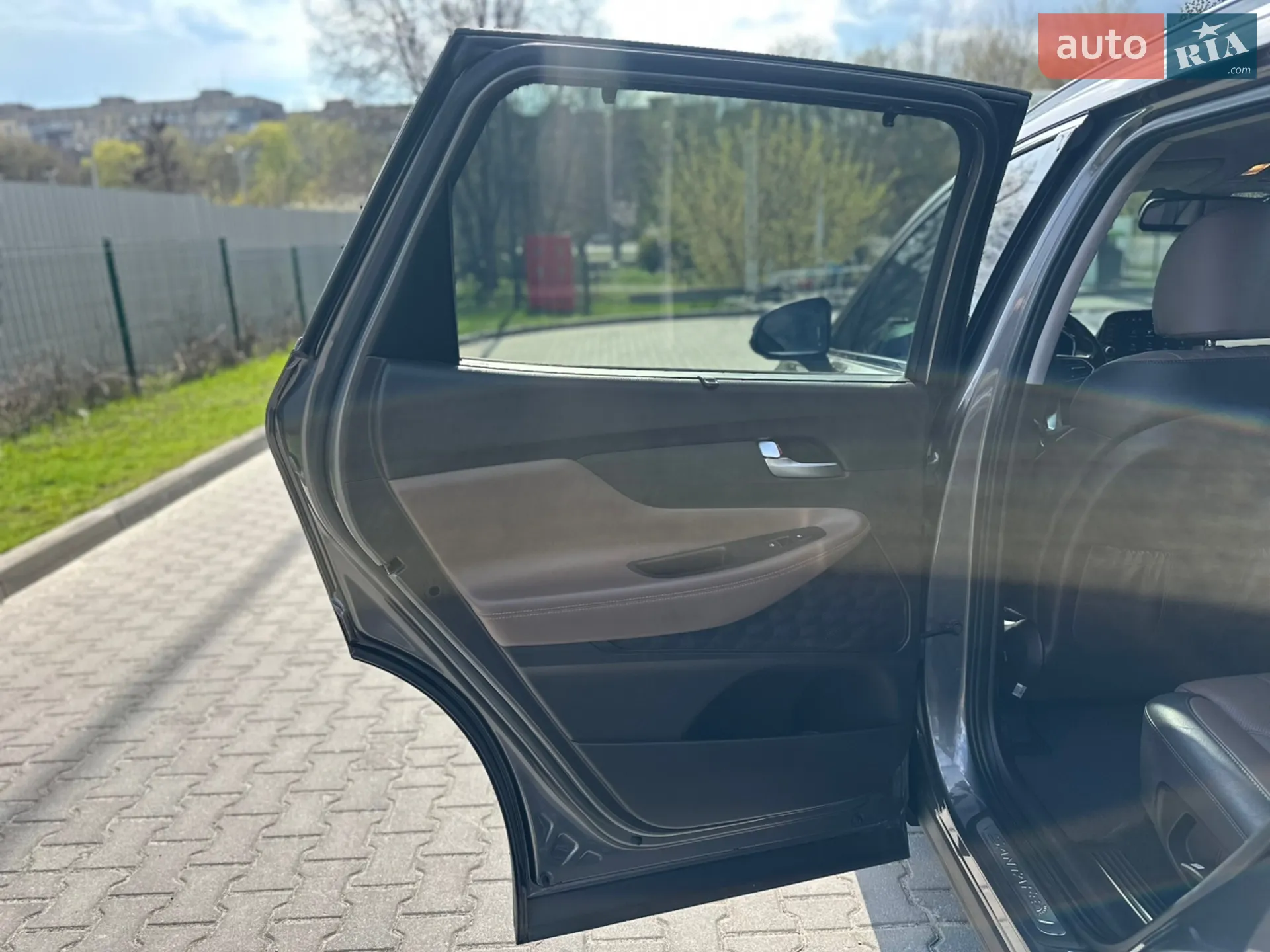 2019 Hyundai Santa Fe - мініатюра 14
