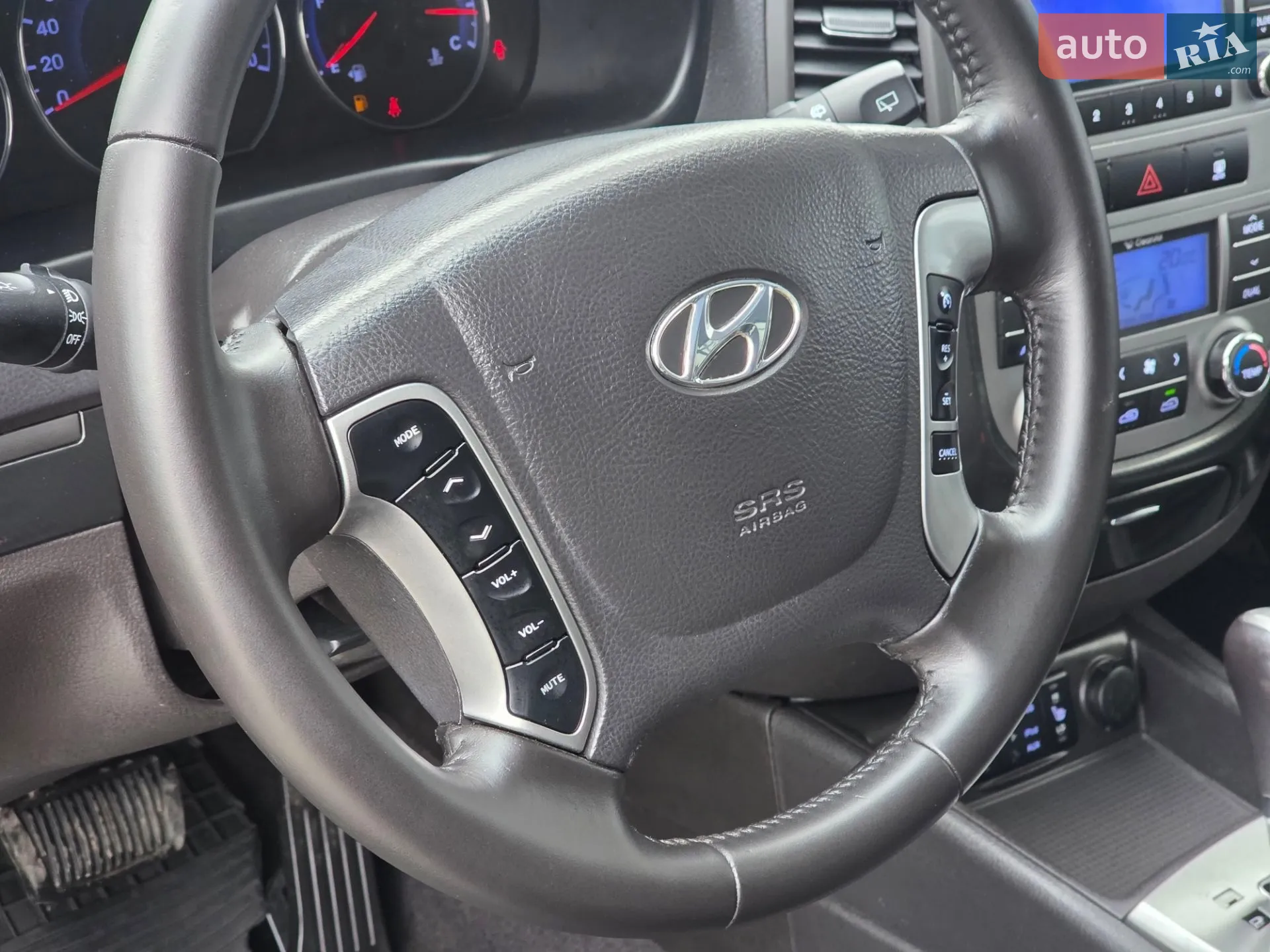 2011 Hyundai Santa Fe - мініатюра 73