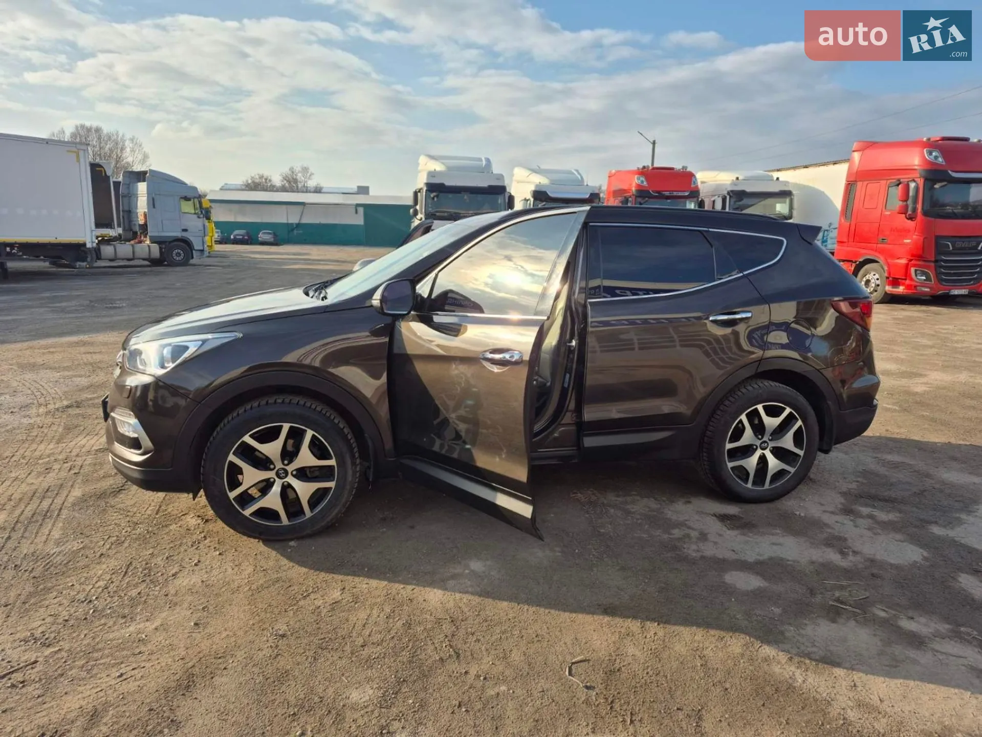 2017 Hyundai Santa Fe - мініатюра 12