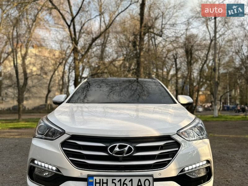 Позашляховик / Кросовер Hyundai Santa FE 2017 в Одесі