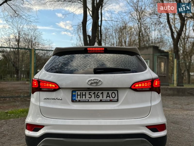 Позашляховик / Кросовер Hyundai Santa FE 2017 в Одесі