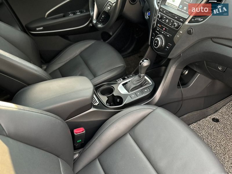 Позашляховик / Кросовер Hyundai Santa FE 2017 в Одесі