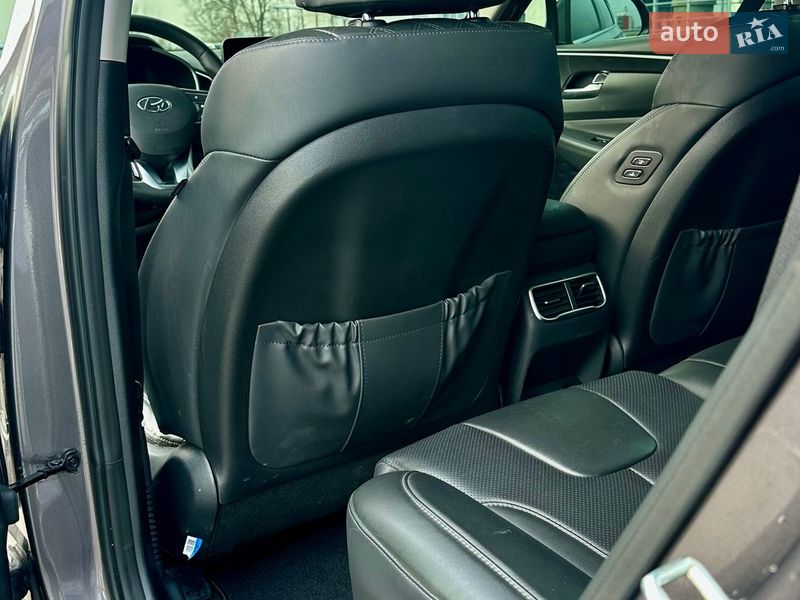 Внедорожник / Кроссовер Hyundai Santa FE 2020 в Киеве