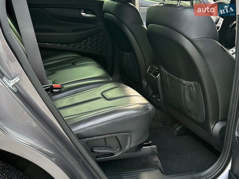 Внедорожник / Кроссовер Hyundai Santa FE 2020 в Киеве