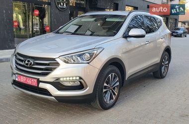 Внедорожник / Кроссовер Hyundai Santa FE 2016 в Ужгороде