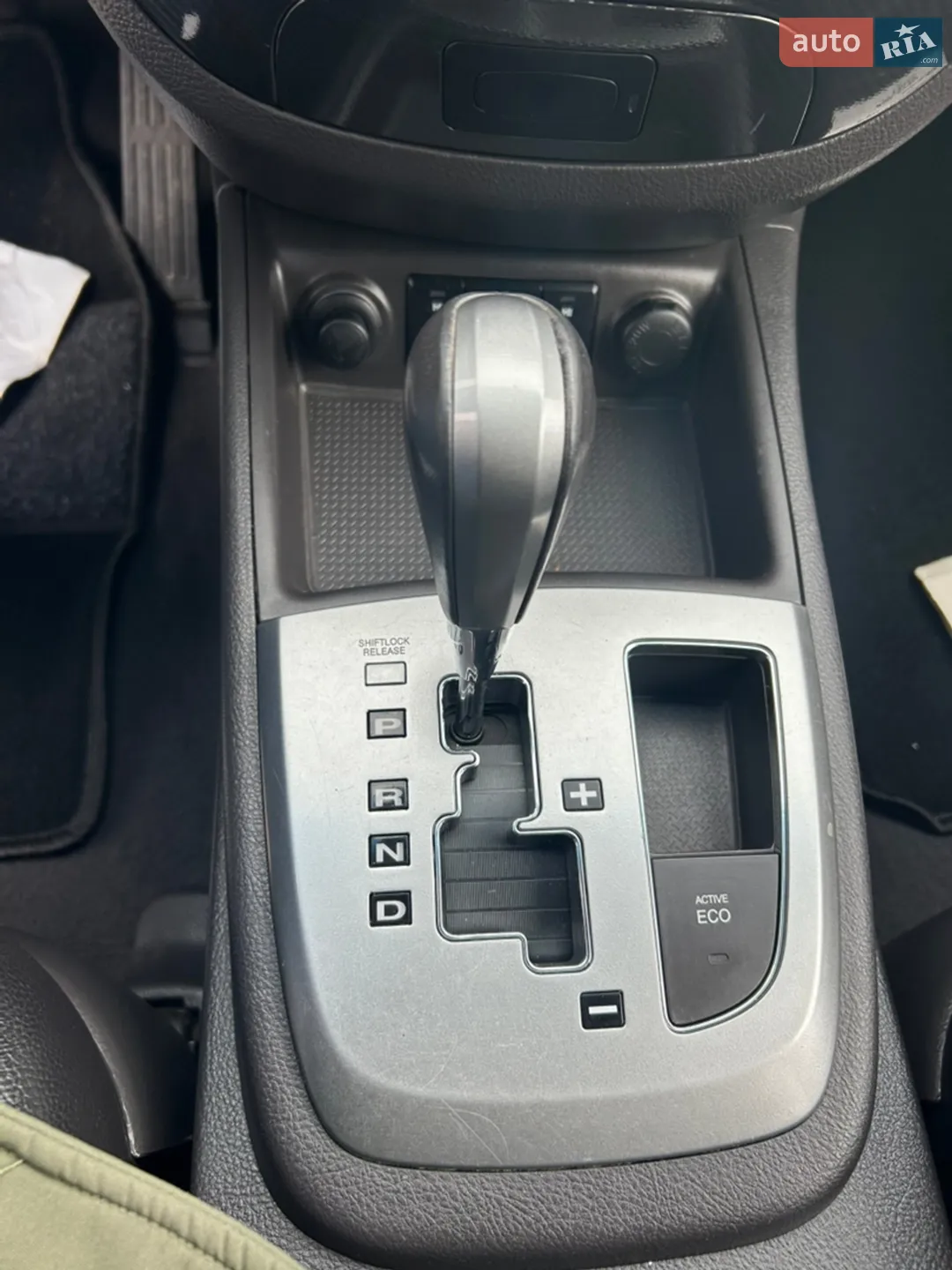 2011 Hyundai Santa Fe - мініатюра 10