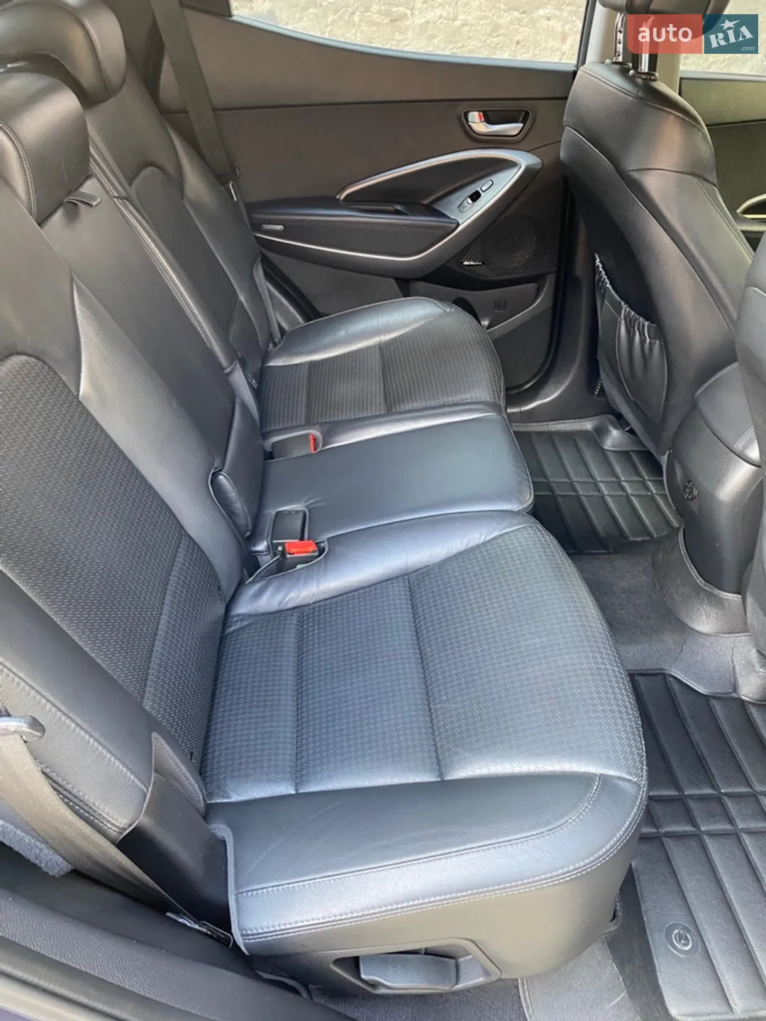 2012 Hyundai Santa Fe - мініатюра 40