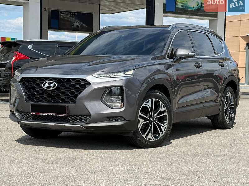 Внедорожник / Кроссовер Hyundai Santa FE 2018 в Днепре