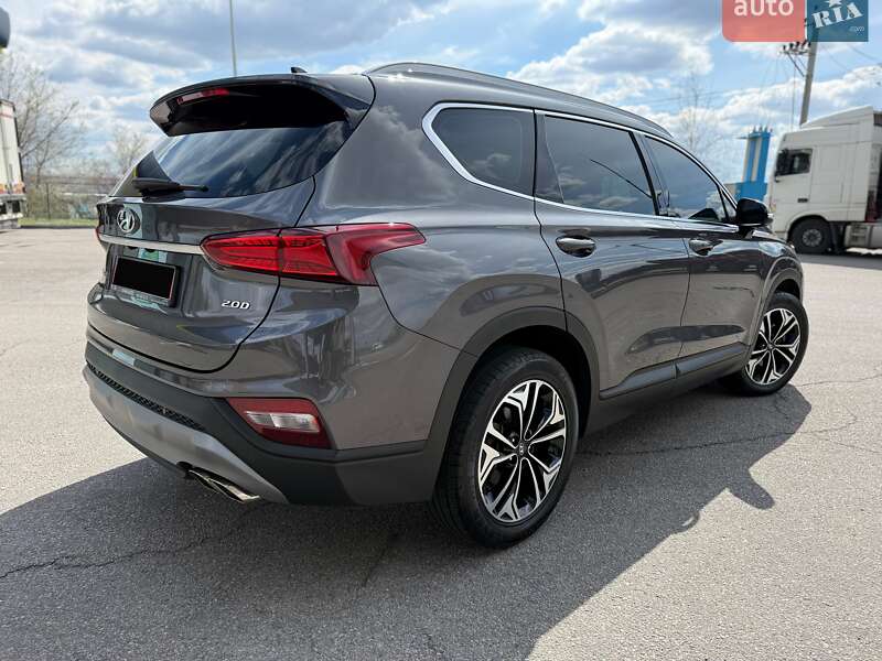 Внедорожник / Кроссовер Hyundai Santa FE 2018 в Днепре