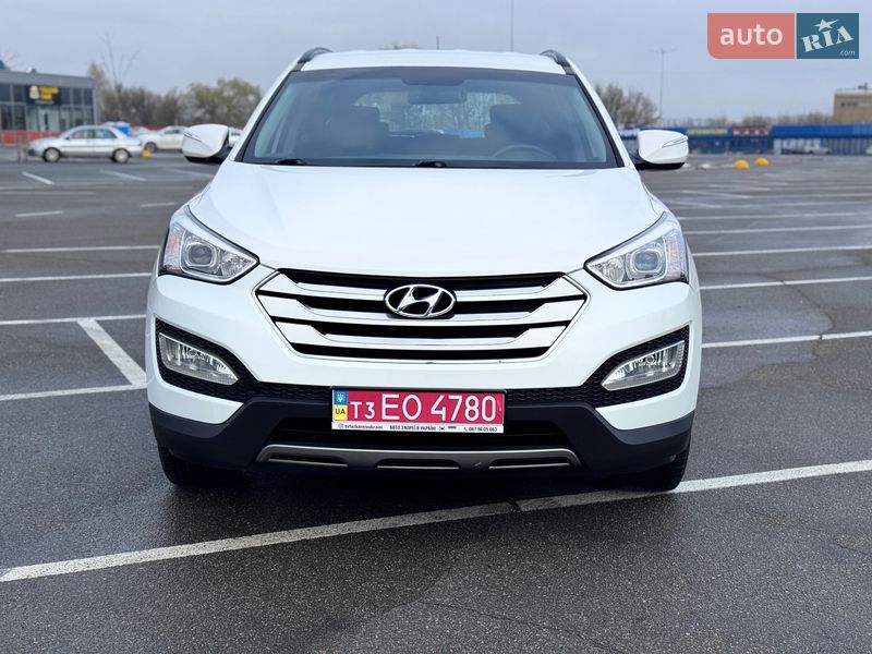 Позашляховик / Кросовер Hyundai Santa FE 2013 в Києві