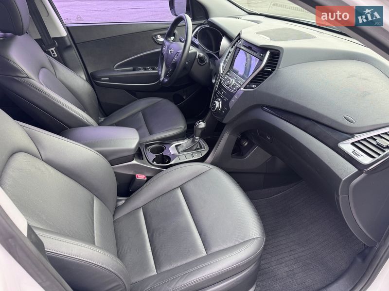 Позашляховик / Кросовер Hyundai Santa FE 2013 в Києві