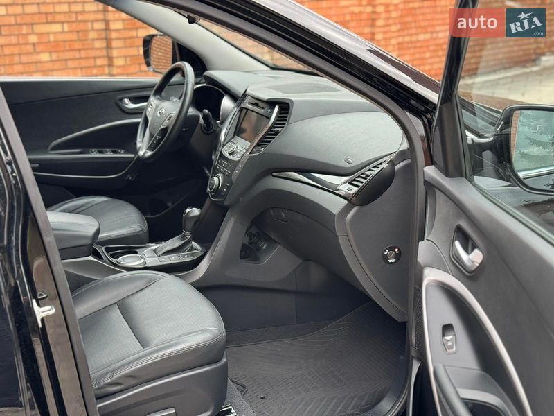 Позашляховик / Кросовер Hyundai Santa FE 2014 в Рівному