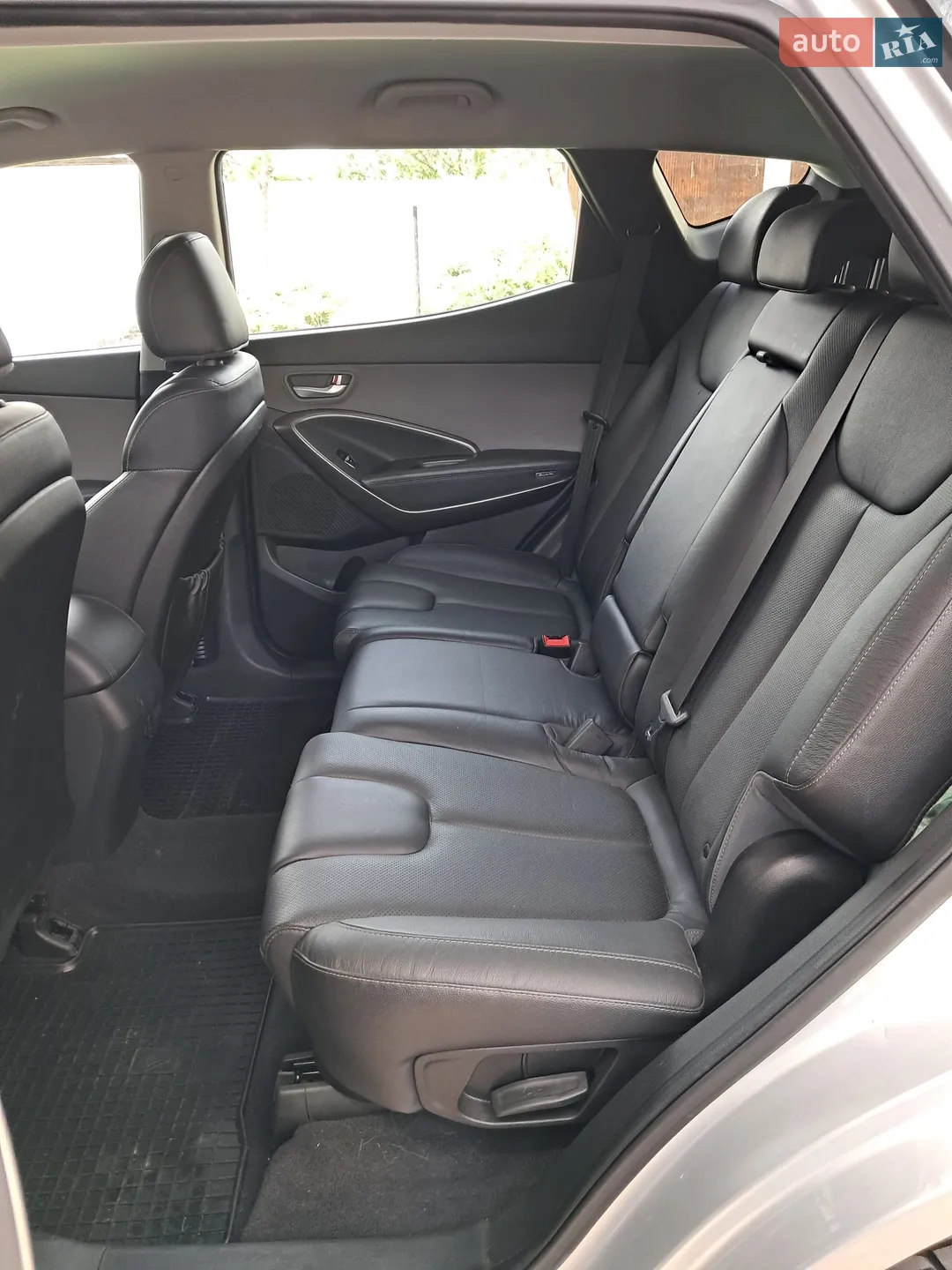 2017 Hyundai Santa Fe - мініатюра 13