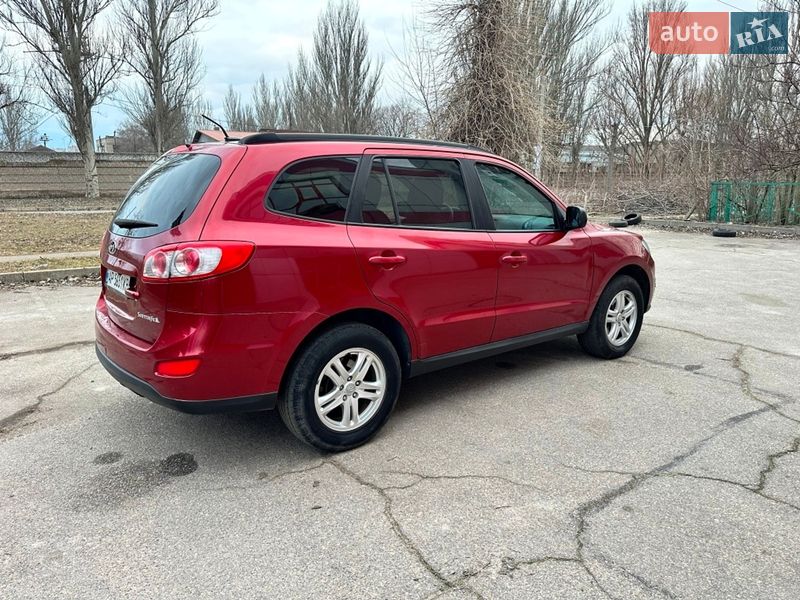 Позашляховик / Кросовер Hyundai Santa FE 2010 в Запоріжжі