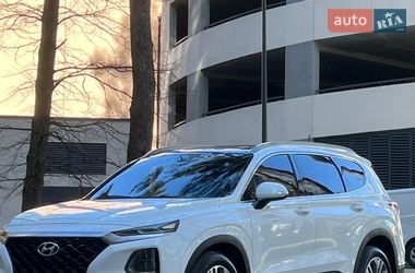Внедорожник / Кроссовер Hyundai Santa FE 2018 в Киеве