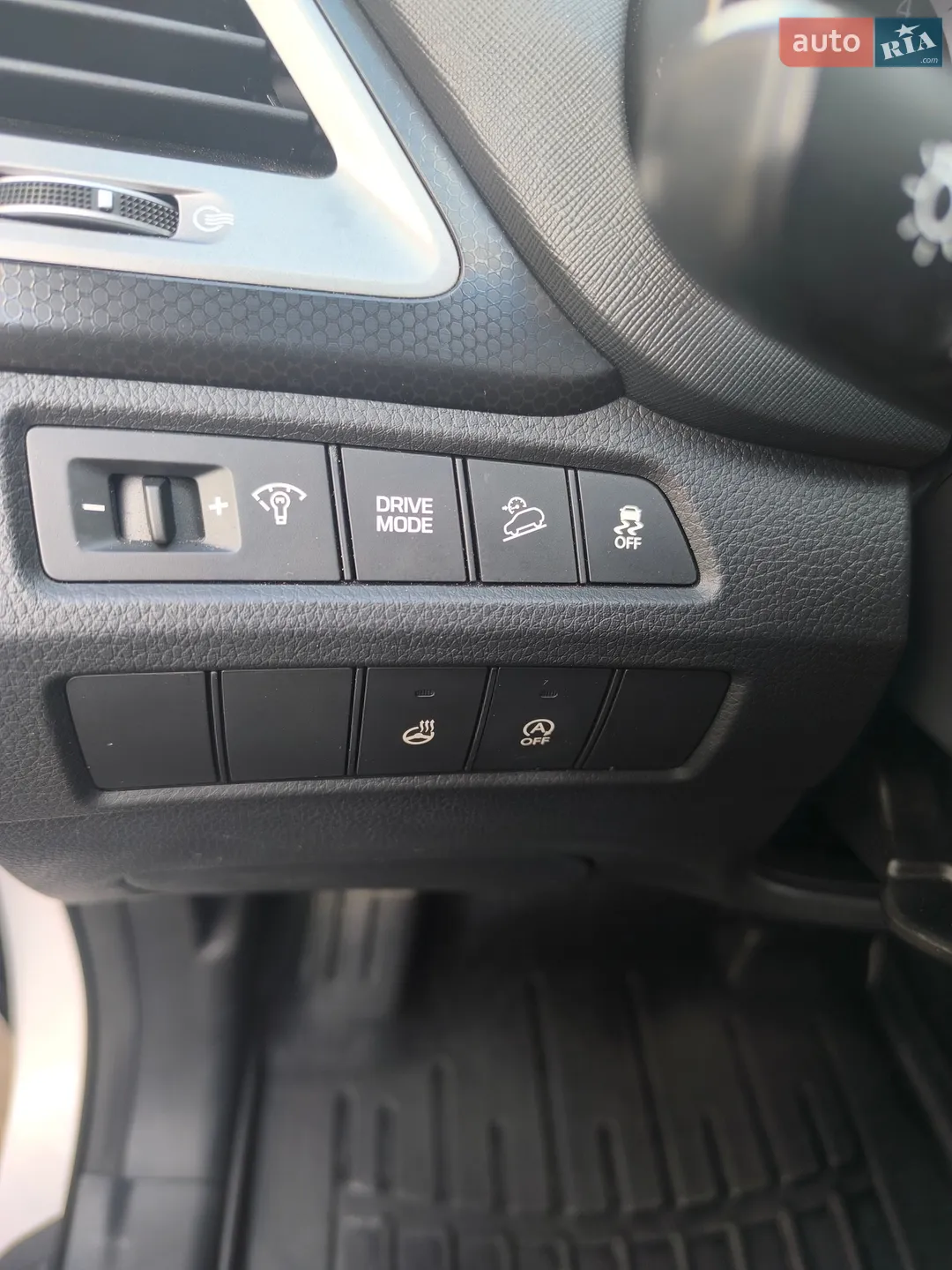 2016 Hyundai Santa Fe - мініатюра 15