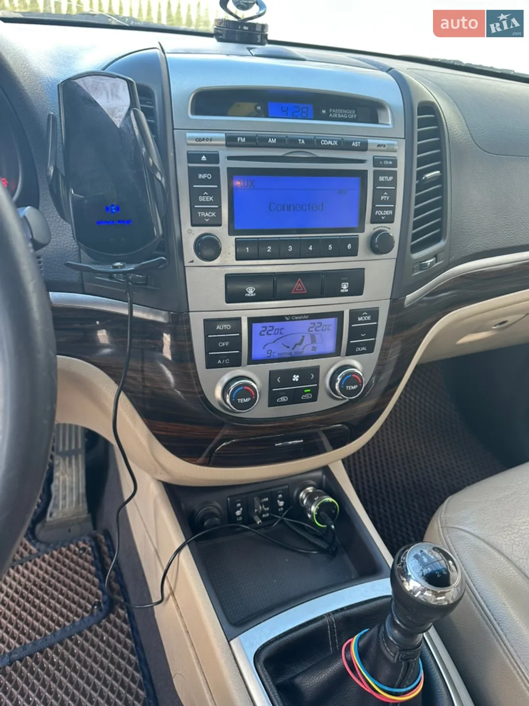 2010 Hyundai Santa Fe - мініатюра 9