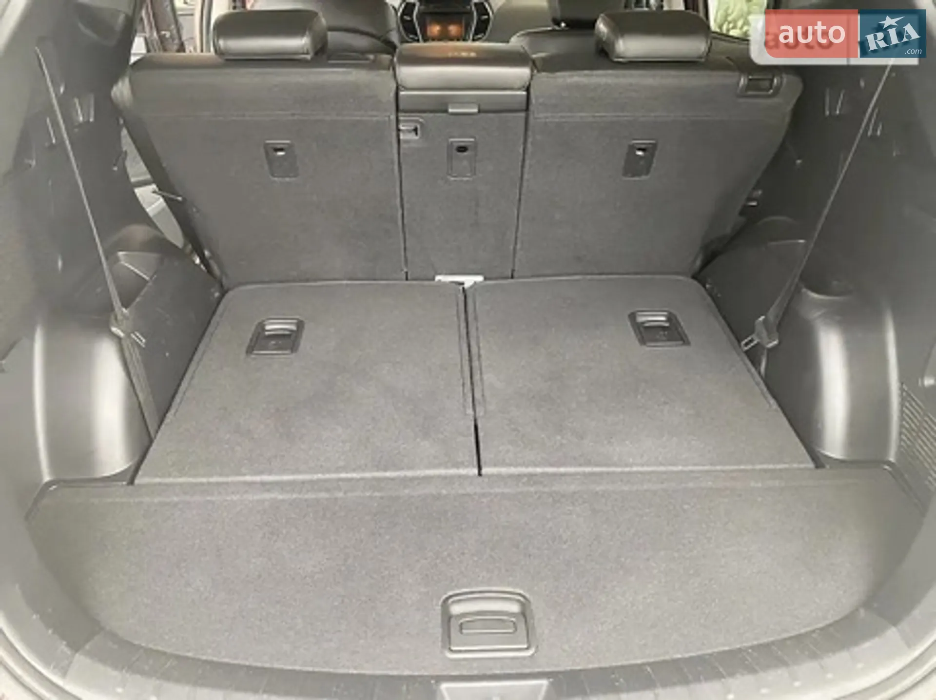 2012 Hyundai Santa Fe - мініатюра 17