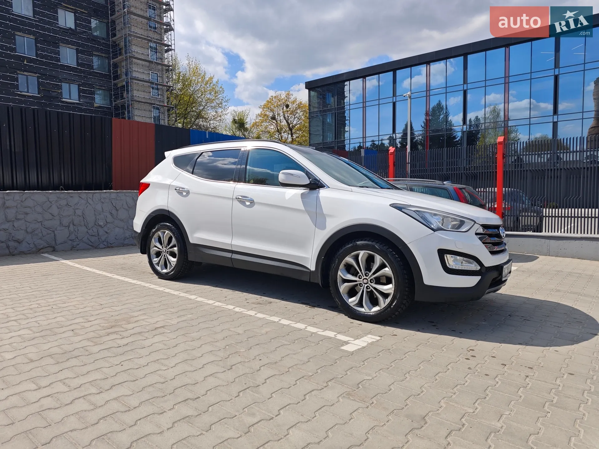 2014 Hyundai Santa Fe - мініатюра 11