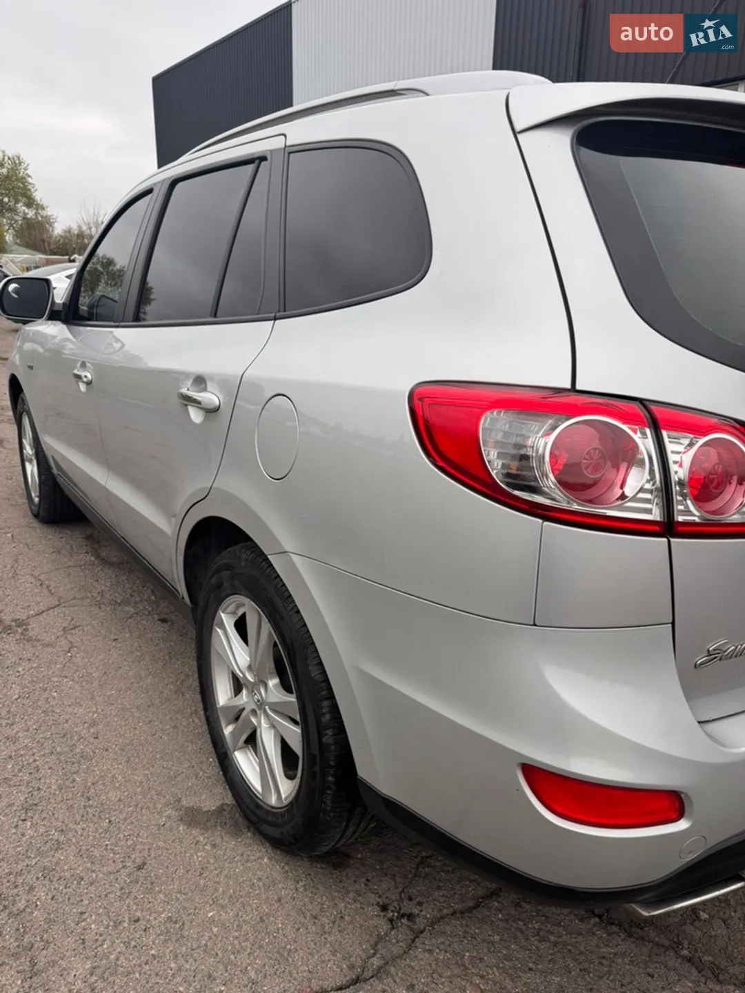 2011 Hyundai Santa Fe - мініатюра 24