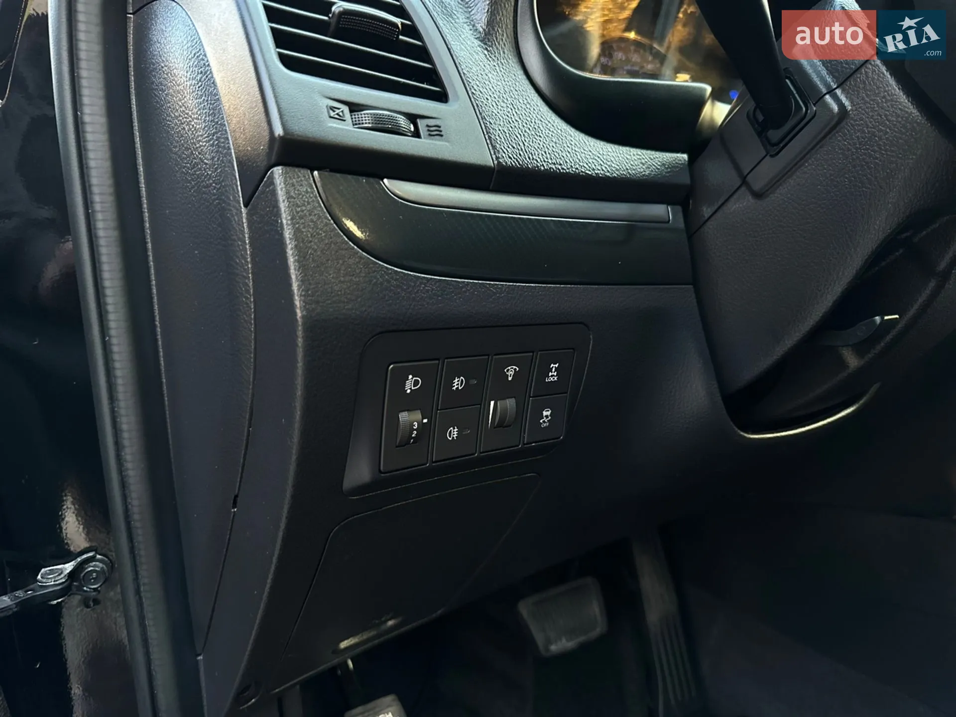 2010 Hyundai Santa Fe - мініатюра 35