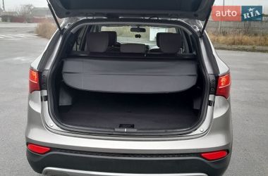 Внедорожник / Кроссовер Hyundai Santa FE 2015 в Бердичеве