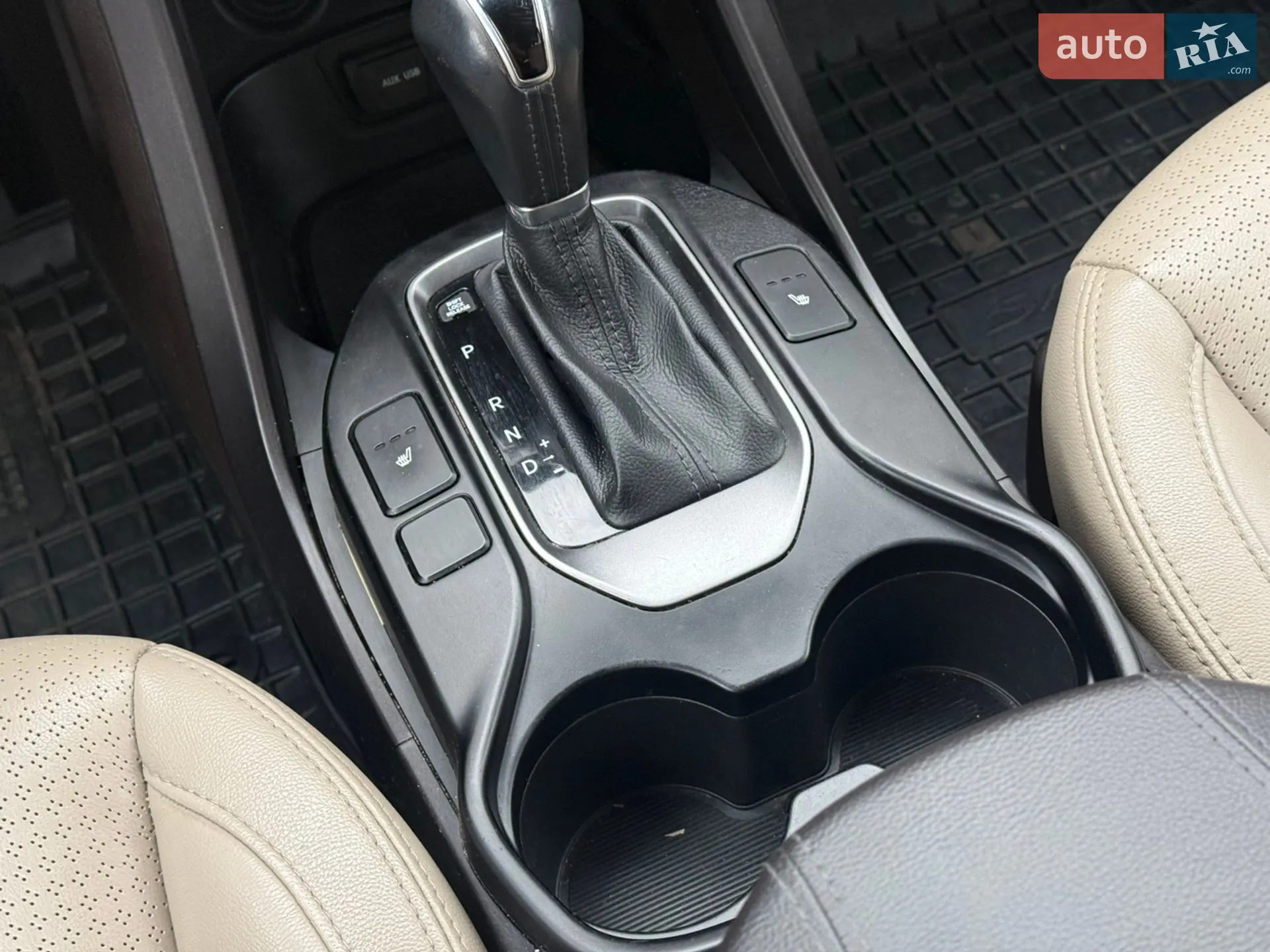 2014 Hyundai Santa Fe - мініатюра 13
