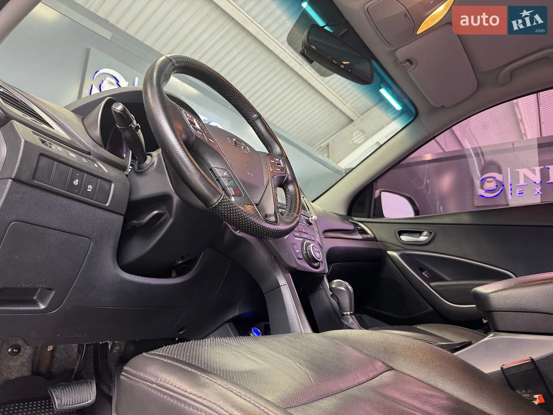 2016 Hyundai Santa Fe - мініатюра 26
