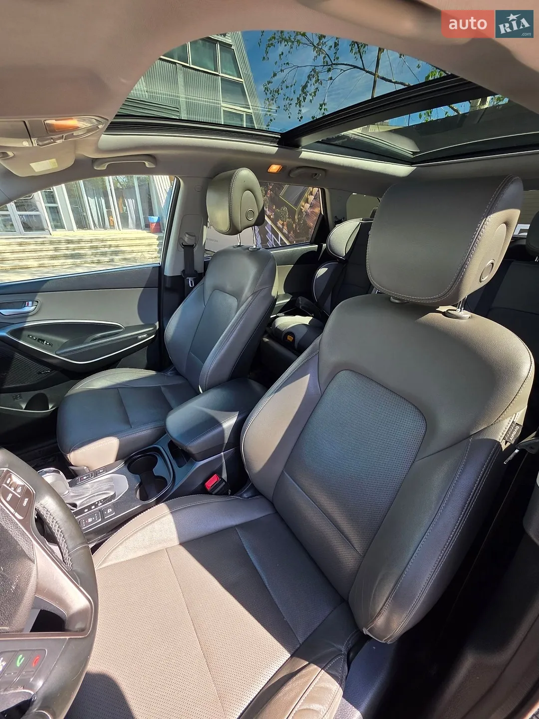 2016 Hyundai Santa Fe - мініатюра 17