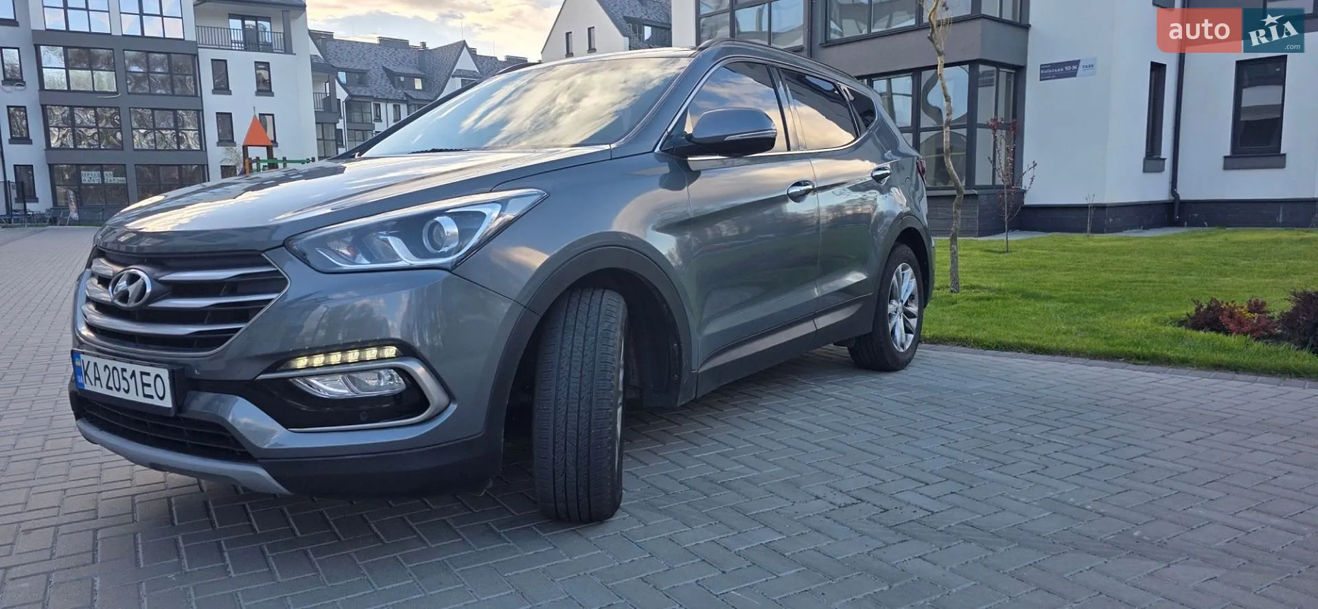 2017 Hyundai Santa Fe - мініатюра 8