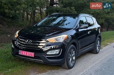 Внедорожник / Кроссовер Hyundai Santa FE 2016 в Лубнах