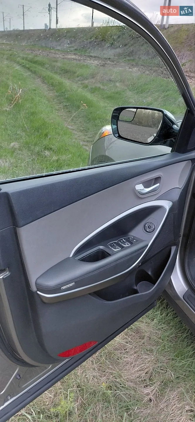 2017 Hyundai Santa Fe - мініатюра 25