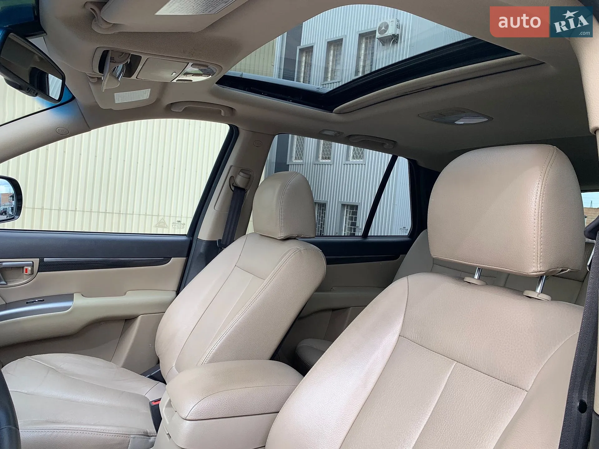 2011 Hyundai Santa Fe - мініатюра 50