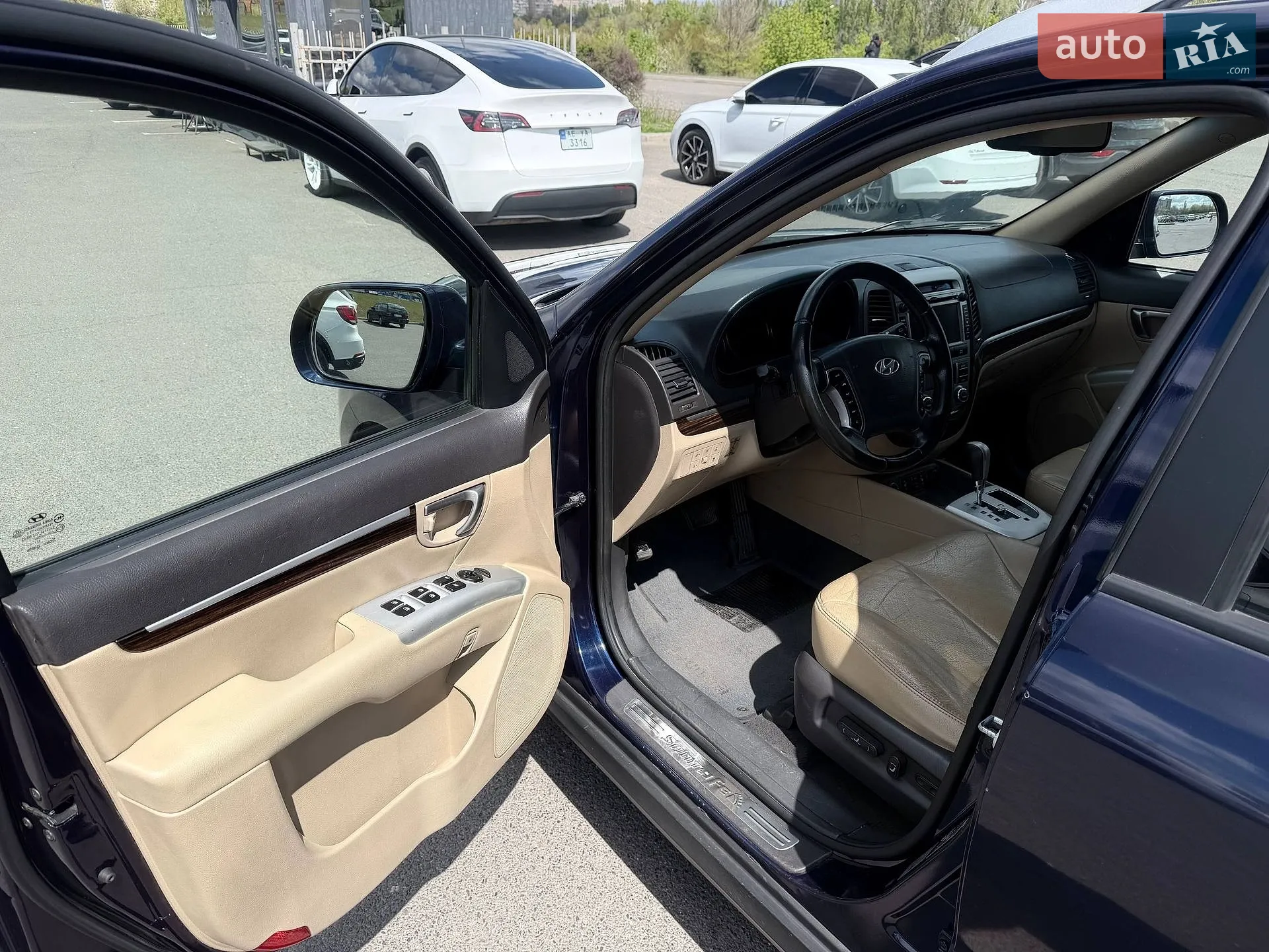 2011 Hyundai Santa Fe - мініатюра 31