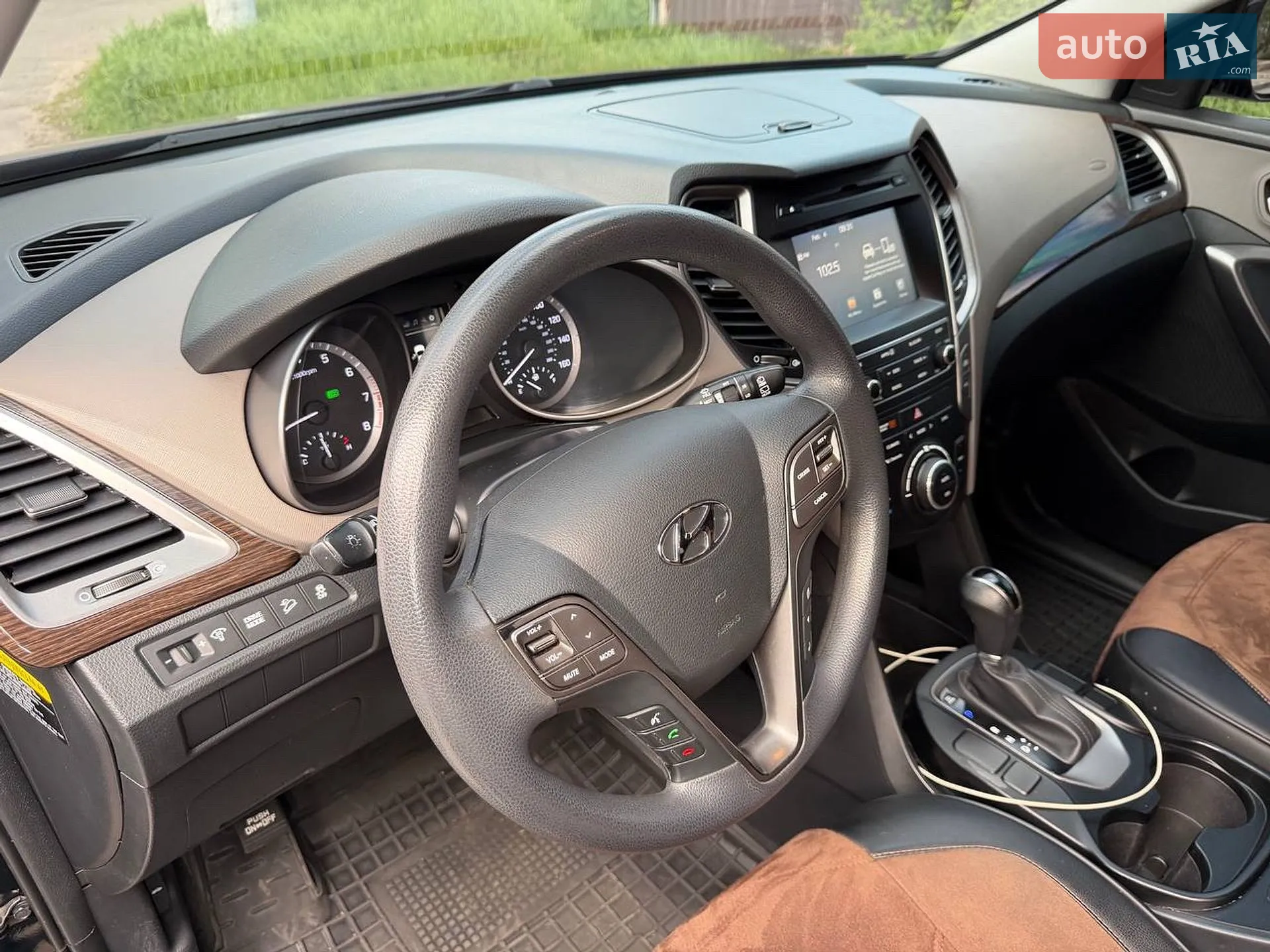 2016 Hyundai Santa Fe - мініатюра 16