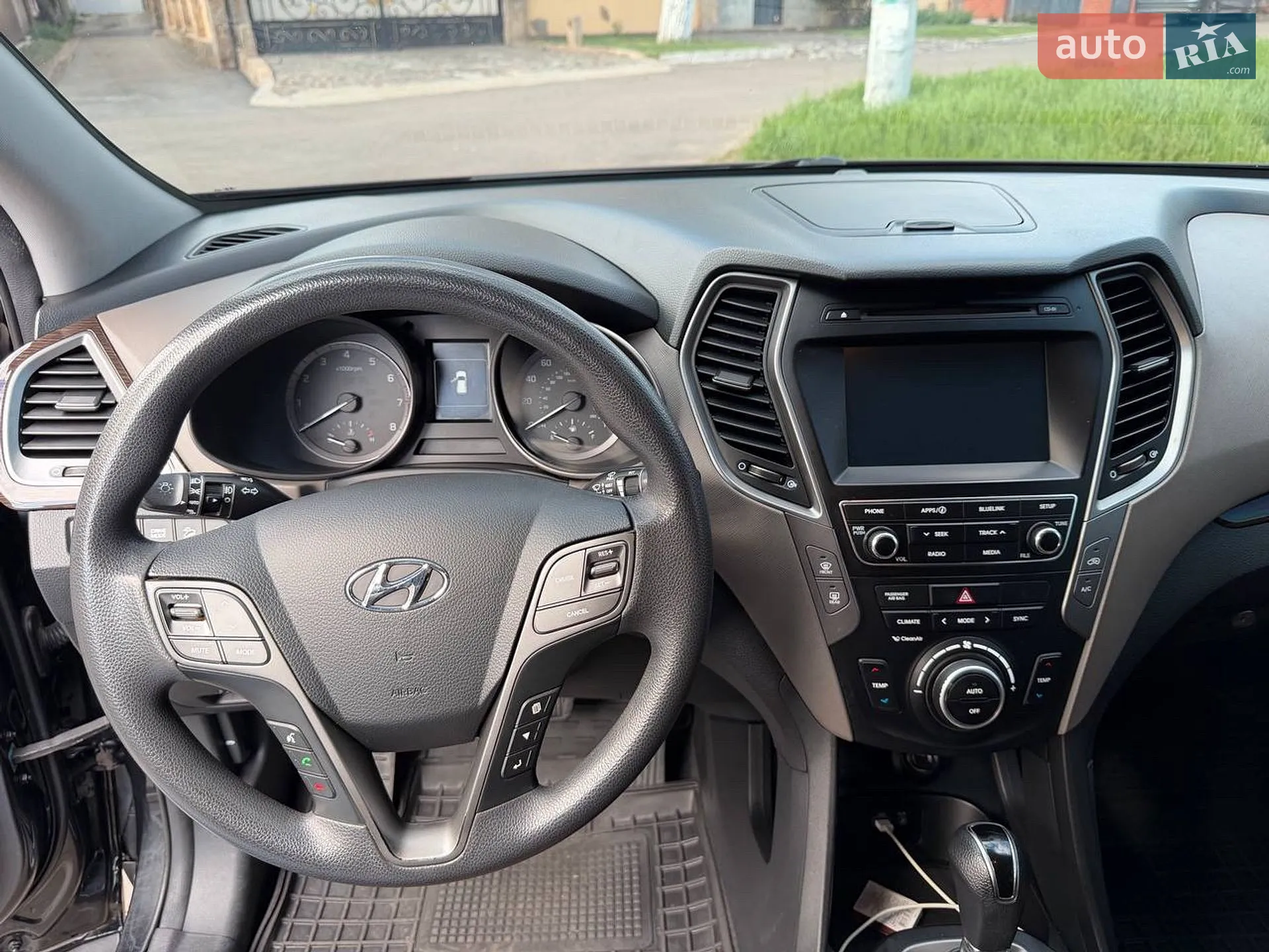2016 Hyundai Santa Fe - мініатюра 17