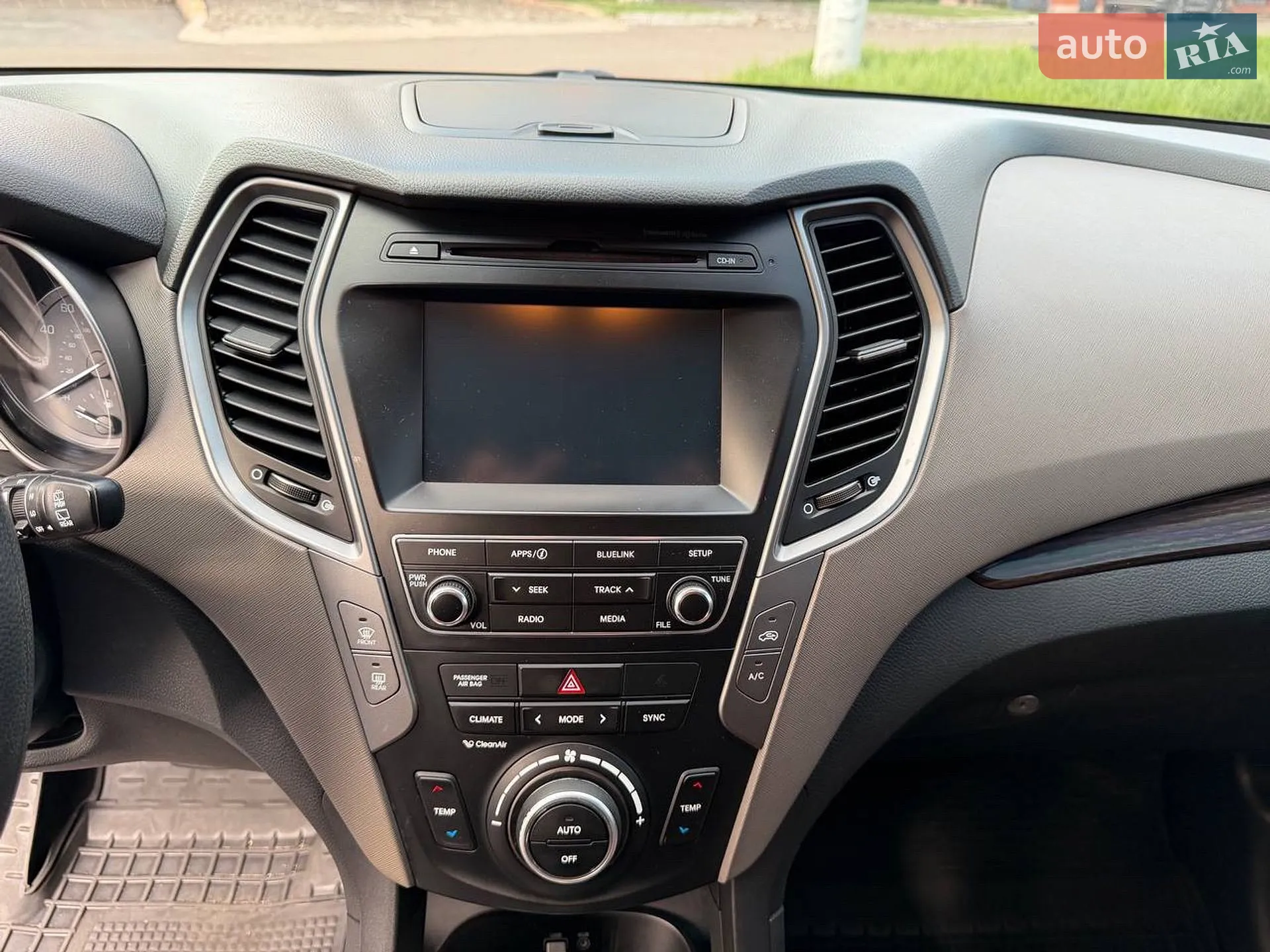 2016 Hyundai Santa Fe - мініатюра 18